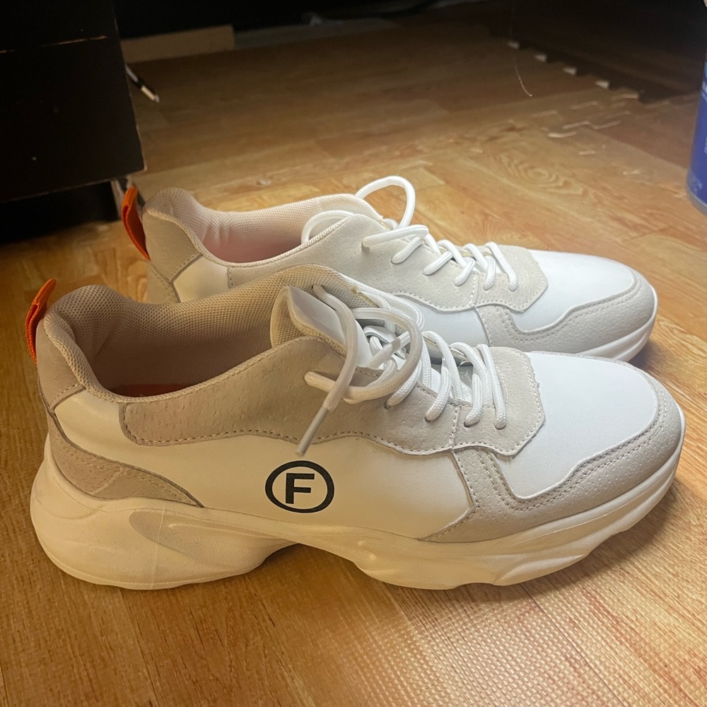 Men’s French Connection sneakers size 9 White with orange detail NEW WITHOUT BOX